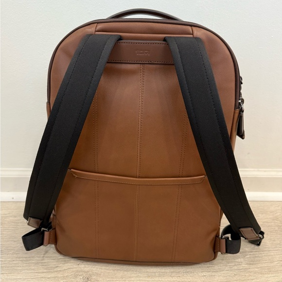 Like New TUMI Warren Backpack - Picture 6 of 8